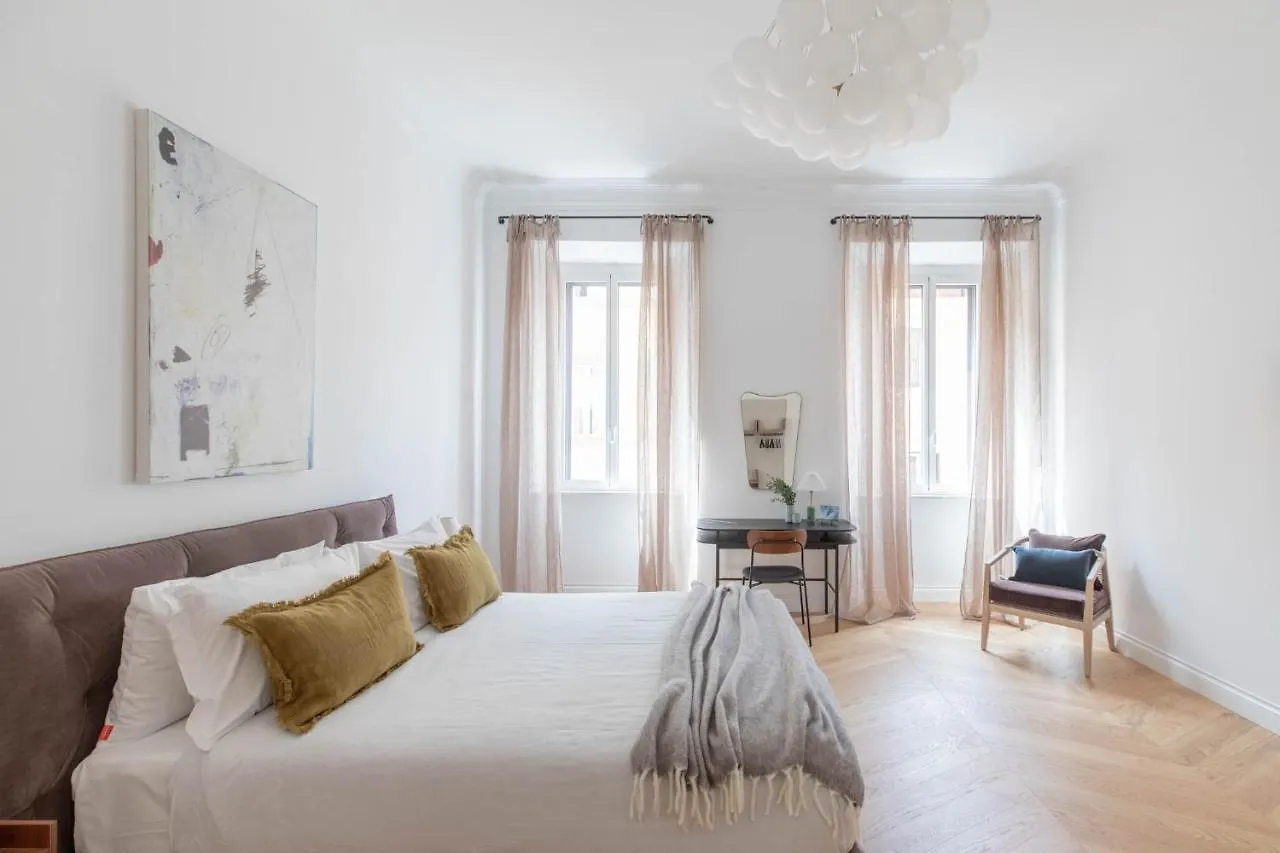 Apartment Iflat Elegance And Comfort In Monti Rom Italien