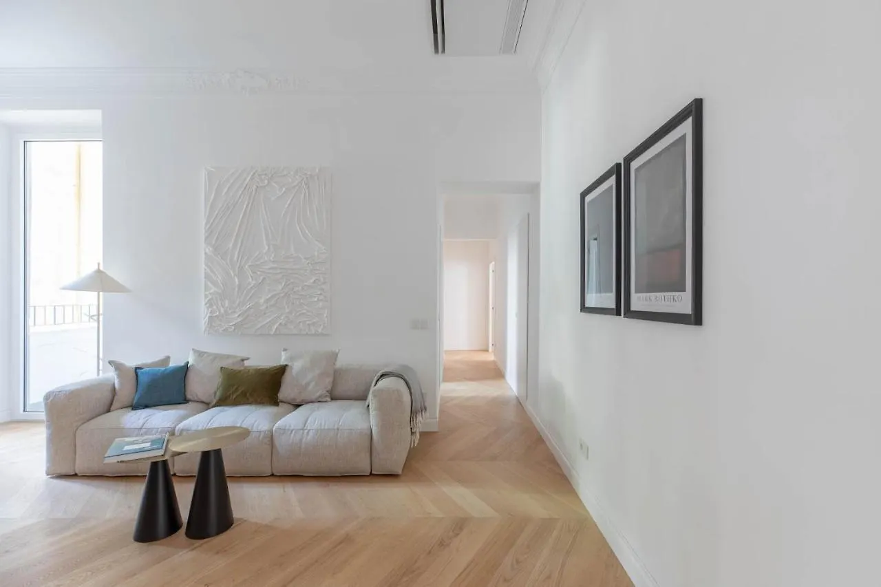 Iflat Elegance And Comfort In Monti Rome 0*,