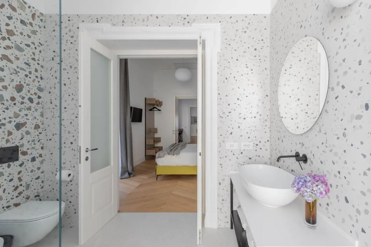 Iflat Elegance And Comfort In Monti Rome Appartement