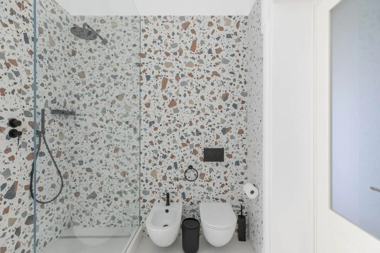 Iflat Elegance And Comfort In Monti Rome 0*,